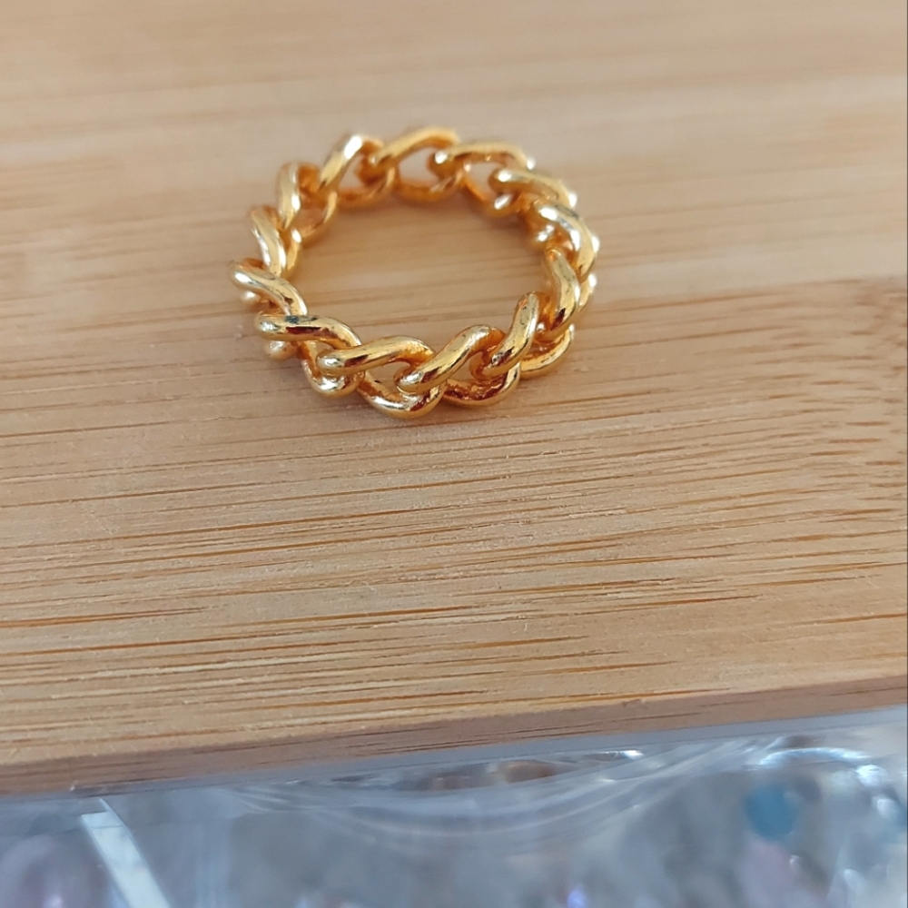 ✨️ Bronzoro Gold Plate Chain Ring